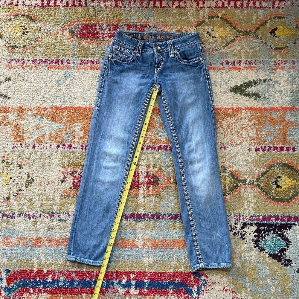Rock Revival Alanis Rhinestone Capris Jeans - Picture 12 of 14